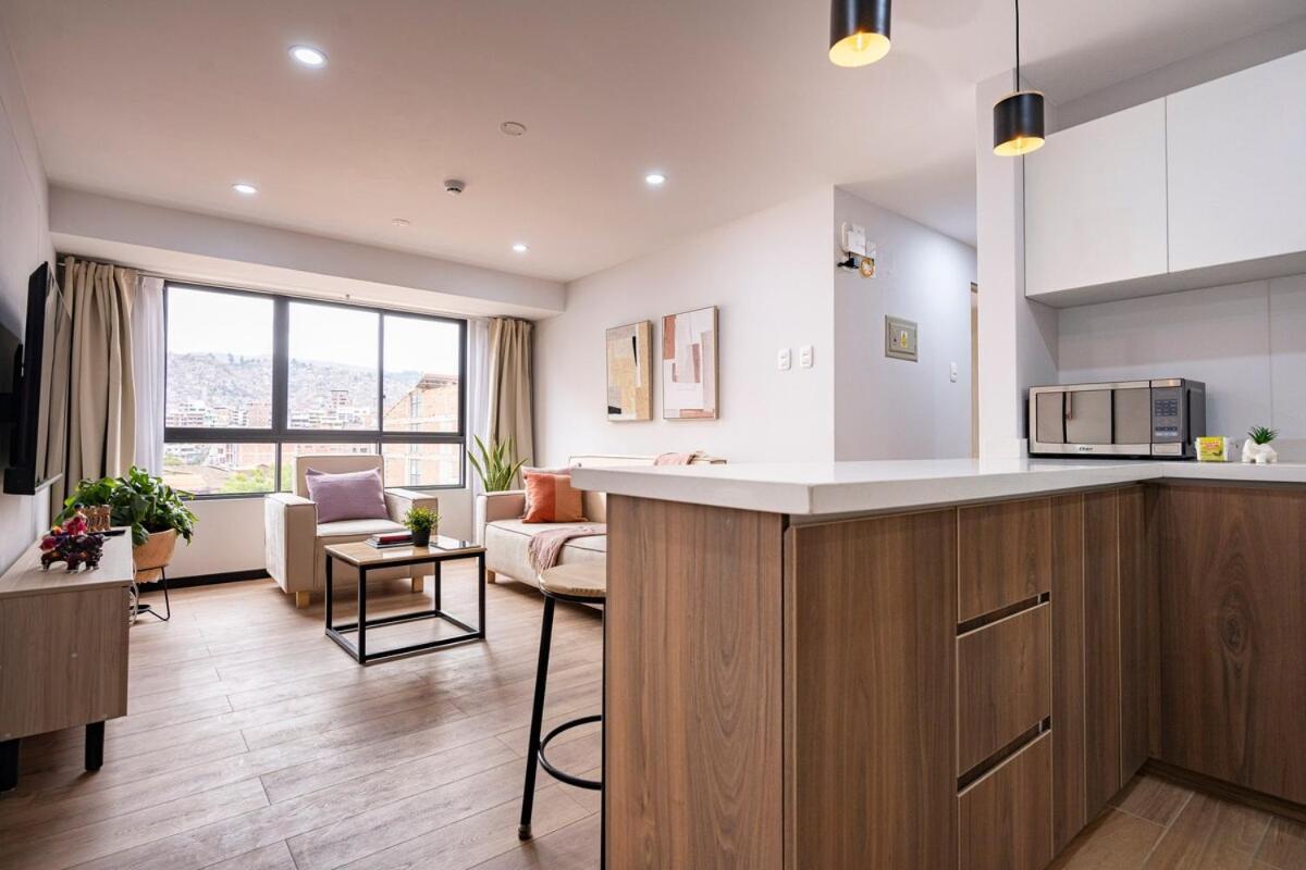 Cozy And Modern Near Downtown *